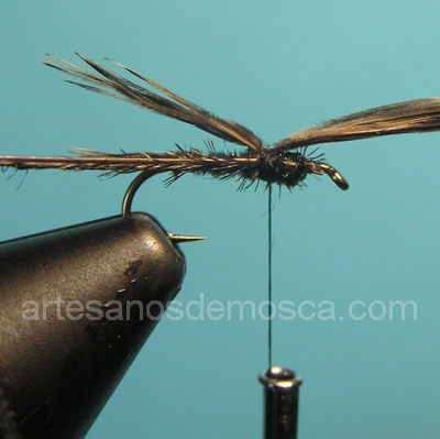 Montaje de una mosca Pheasant Tail