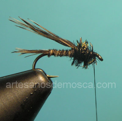 Montaje de una mosca Pheasant Tail